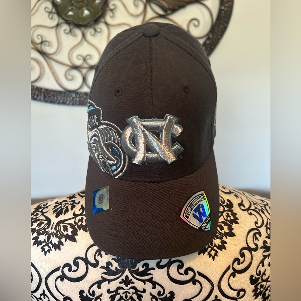 Carolina Tarheel hat new